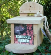Squirrel Feeder & Food Pack